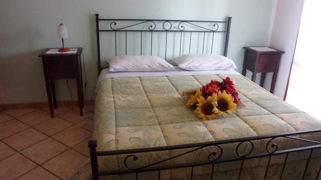 Agriturismo La Quiete Roncofreddo Pokoj fotografie